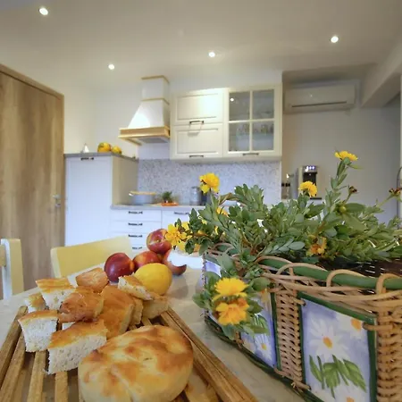 Il Rosale A Bed & Breakfast Celle Ligure