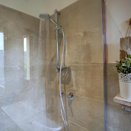 Bed & Breakfast Il Rosale A *