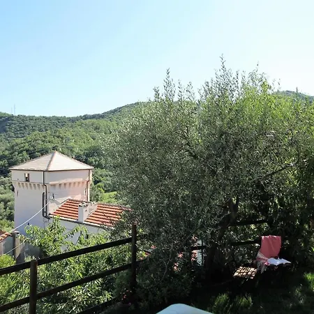 Il Rosale A Couette-café Celle Ligure