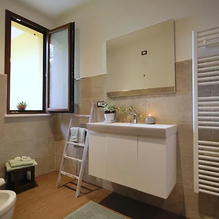 Il Rosale A Celle Ligure