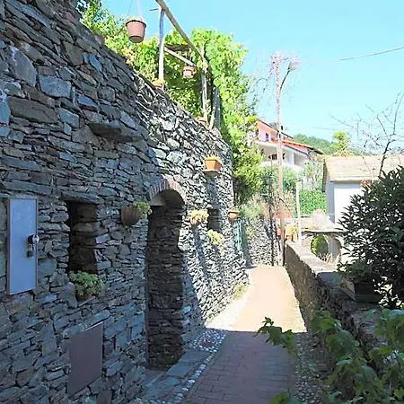Il Rosale A 3* Celle Ligure