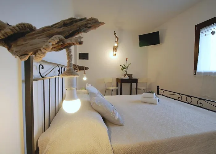 Il Rosale A Bed & Breakfast Celle Ligure